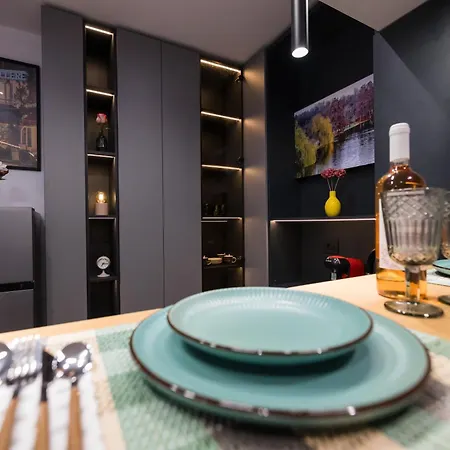 High Comfort By Apartment *